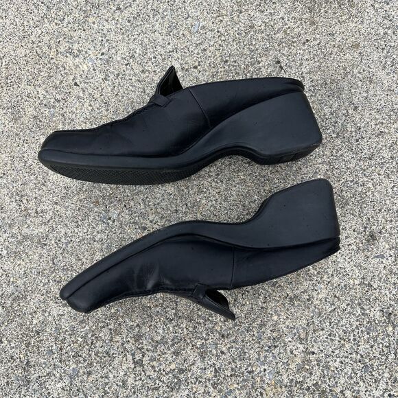 Vintage 90s Leather Slip on Mule Slides - Picture 4 of 10